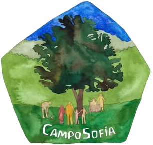 Logo de Camposofía: árbol y comunidad pintados en acuarela